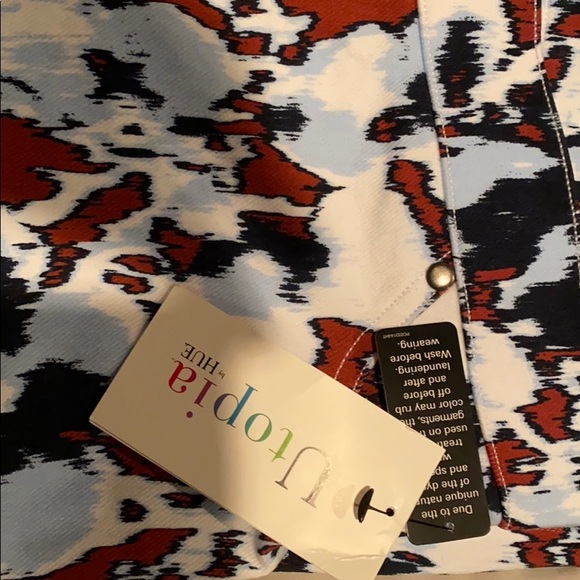 Utopia Jeggings with two faux pockets in the front - Picture 2 of 6